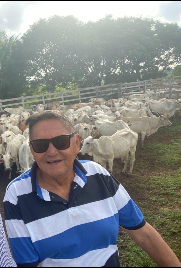 1 Foto Principal - Luiz Souza, pecuarista e médico veterinário, em sua fazenda em Oriximiná, Pará